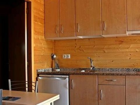 BUNGALOW 5 personnes - MONASTERIO DE PIEDRA