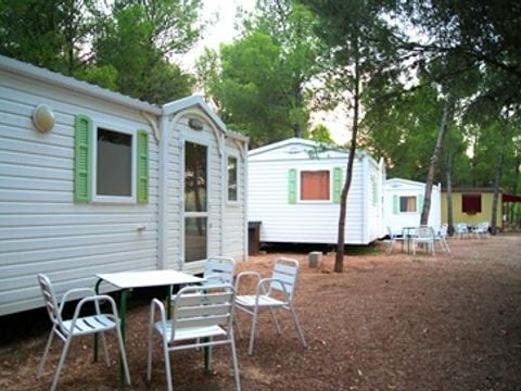 MOBILHOME 4 personnes - BILBILIS