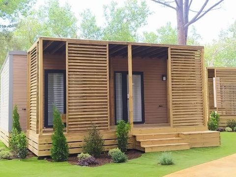 BUNGALOW 2 personnes - 2 Chambres