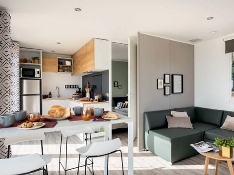 BUNGALOW 2 personnes - 2 Chambres