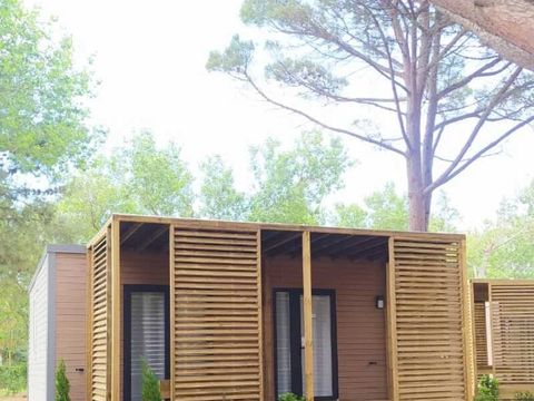 BUNGALOW 2 personnes - 2 Chambres