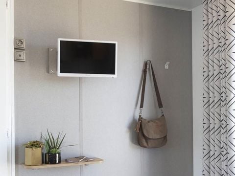 BUNGALOW 2 personnes - 2 Chambres