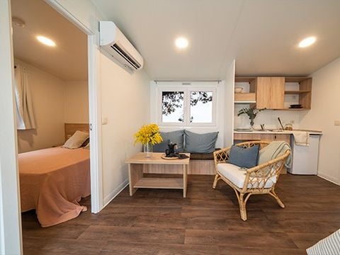 Mobilhome 6 personnes - Comfort XL | 3 Ch. | 6 Pers. | Terrasse surélevée | Clim.