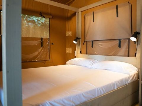 Tente en toile et en bois 2 personnes - Safari Tent