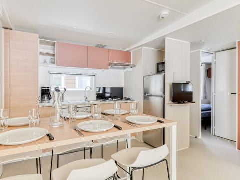MOBILHOME 6 personnes - Mobil-home | Premium | 3 Ch. | 6 Pers. | Terrasse Lounge | Clim. | TV