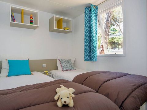 MOBILHOME 6 personnes - Mobil-home | Premium | 3 Ch. | 6 Pers. | Terrasse surélevée | 1 SDB | Clim.