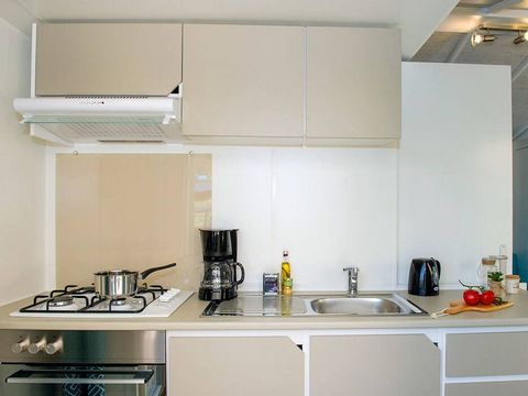 MOBILHOME 6 personnes - Mobil-home | Premium | 3 Ch. | 6 Pers. | Terrasse surélevée | 1 SDB | Clim.