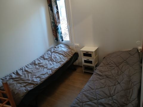 CHALET 4 personnes - Chalet Standard 40m² - 2 chambres + TV + Terrasse couverte - Clim