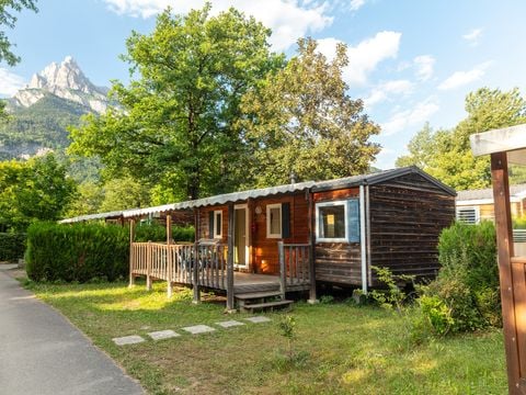 MOBILHOME 4 personnes - Standard 27m² (2ch-4pers) + TV + Terrasse - 7N