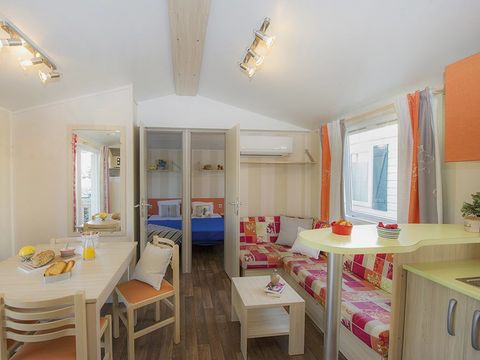 MOBILHOME 6 personnes - Comfort XL | 3 Ch. | 6 Pers. | Terrasse surélevée