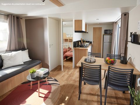 MOBILHOME 5 personnes - Homeflower Premium 26.5m² (2 chambres) + CLIM + terrasse semi-couverte + TV + draps + serviettes 4/5 pers.