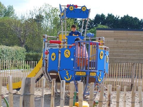 Flower Camping Cap Finistère - Camping Finistère