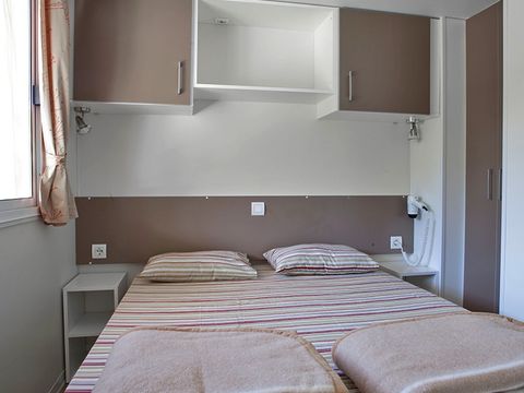 MOBILHOME 6 personnes - Classic | 2 Ch. | 4/6 Pers. | Terrasse surélevée | Clim.