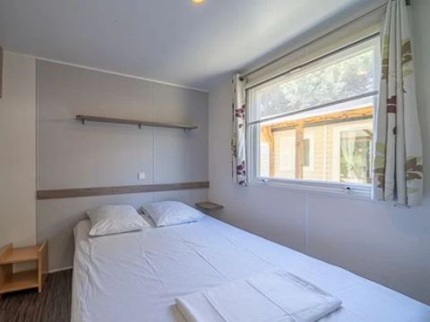 MOBILHOME 6 personnes - Comfort | 2 Ch. | 4/6 Pers. | *Terrasse surélevée* | 1 SDB | Clim.