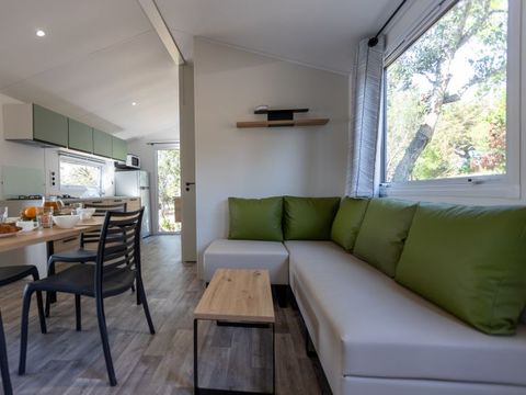 MOBILHOME 6 personnes -  Big Bahia - 2 chambres + climatisation + TV