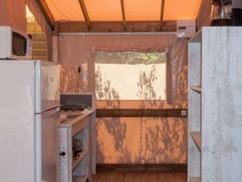 MOBILHOME 5 personnes - Lodge SAHARI 24m² - 2 chambres - terrasse 10m² (avec sanitaires)