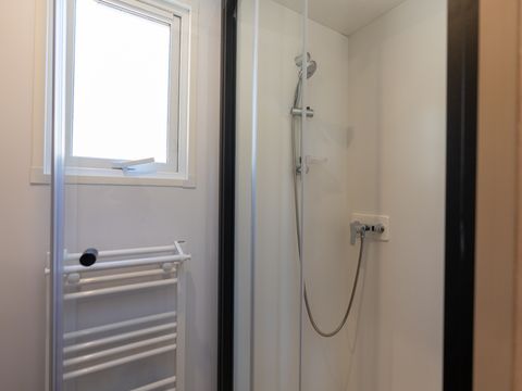 MOBILHOME 4 personnes - Mobil home Cagna - 2 chambres - 2 salles de bains + tv