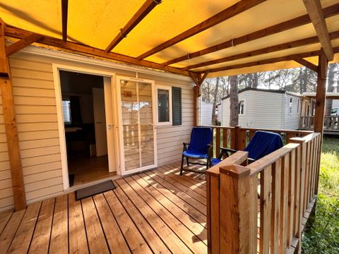 Mobilhome 4 personnes - Comfort XL | 2 Ch. | 4 Pers. | Terrasse surélevée | Clim.