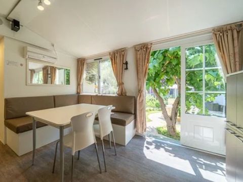 Mobilhome 6 personnes - Comfort | 3 Ch. | 4/6 Pers. | Terrasse simple | Clim.