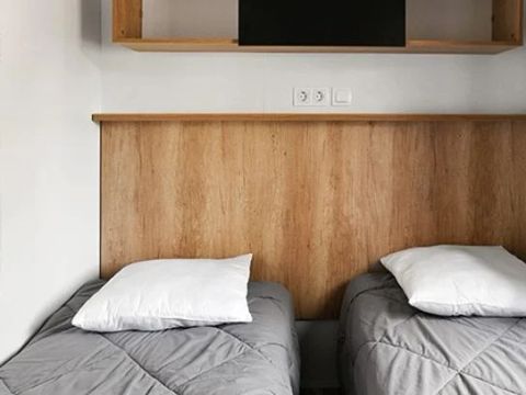 Mobilhome 6 personnes - Premium | 3 Ch. | 6 Pers. | Terrasse Lounge | Clim. | TV