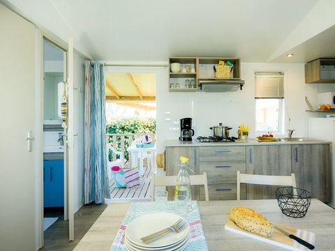 Mobilhome 6 personnes - Classic XL | 3 Ch. | 4/6 Pers. | Terrasse surélevée | Clim.