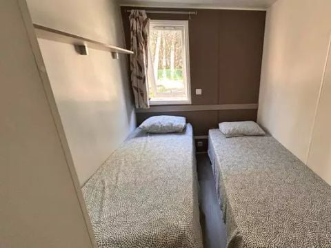 MOBILHOME 4 personnes - Comfort | 2 Ch. | 4 Pers. | Terrasse surélevée | Clim.