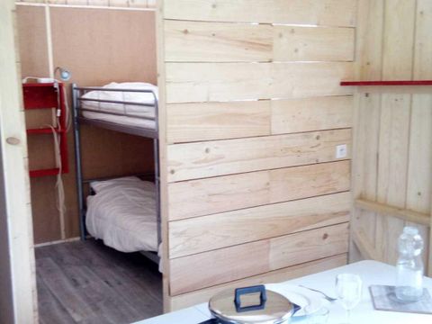 CHALET 4 personnes - CLIM - Cabane Lodge 35 m² sur plancher bois (35 m² avec terrasse)