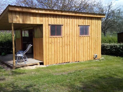 CHALET 4 personnes - CLIM - Cabane Lodge 35 m² sur plancher bois (35 m² avec terrasse)