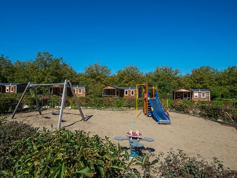 MOBILHOME 5 personnes - Estival 2018 (sanitaire CAMPING)
