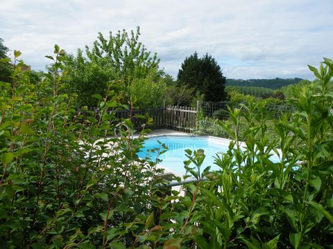 GÎTE 6 personnes - Gite de charme Les Figuiers - Pierre et Bois -  avec piscine