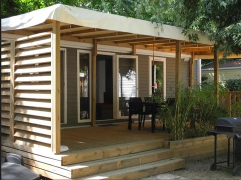 MOBILHOME 4 personnes - SUPER PREMIUM 2 CH / 2 SDE - CLIMATISE