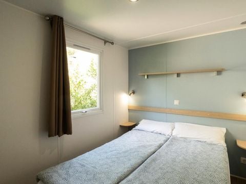 BUNGALOW 5 personnes - Bungalow 3 Pièces 4/5 Personnes Climatisé + TV (4 adultes + 1 bébé - 2 ans)