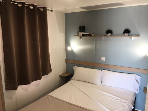 BUNGALOW 5 personnes - Bungalow 3 Pièces 4/5 Personnes Climatisé + TV (4 adultes + 1 bébé - 2 ans)