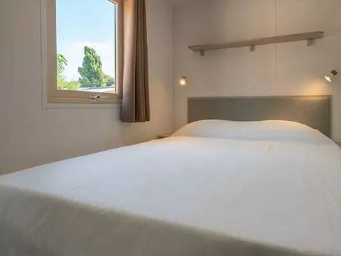 MOBILHOME 4 personnes - Premium | 2 Ch. | 4 Pers. | Terrasse simple| Clim.
