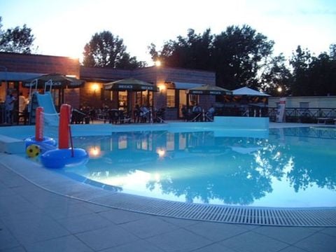 Camping Torre Pendente - Camping Pise