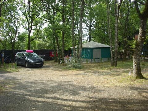 BUNGALOW TOILÉ 4 personnes - Sans sanitaires