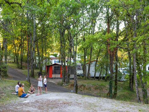 Camping Le Picouty Camping Le Picouty - Camping Lot - Image N°44