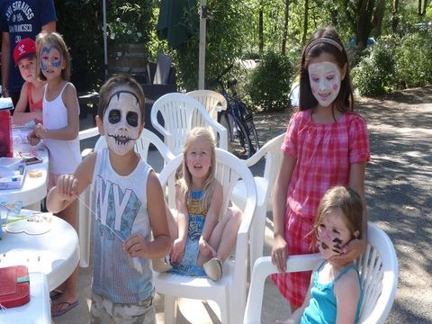 Camping Le Picouty Camping Le Picouty - Camping Lot - Image N°17