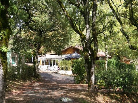 Camping Le Picouty Camping Le Picouty - Camping Lot - Image N°43