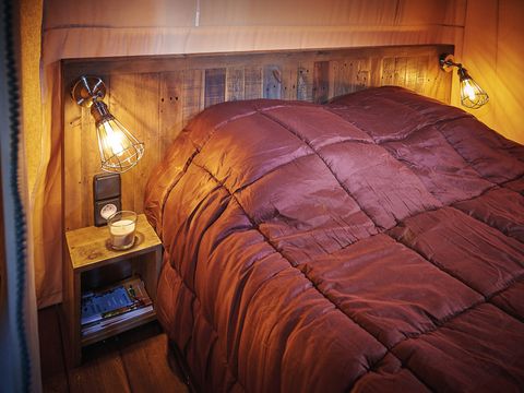 Tente en toile et en bois 7 personnes - Tente Ciela Nature Lodge - 2 chambres - Cuisine équipée – Salle de bain