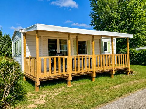 Mobilhome 4 personnes - Confort+ - 2 chambres - Terrasse couverte - 30 m²