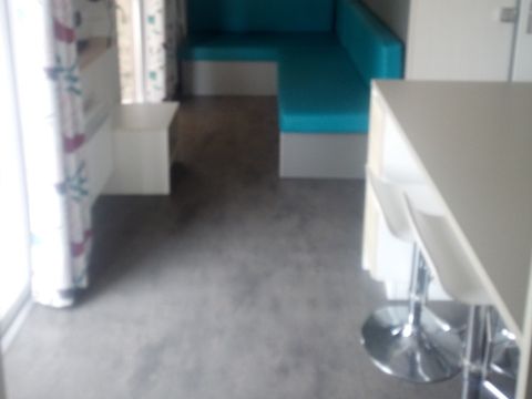 MOBILHOME 4 personnes - Privilège 2 ch. - Terrasse couverte - 30 m2