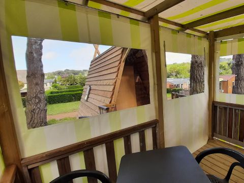 CHALET 2 personnes - SANS SANITAIRES