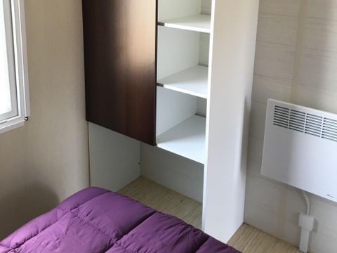 MOBILHOME 2 personnes - STANDARD 20m² - sous les pins 