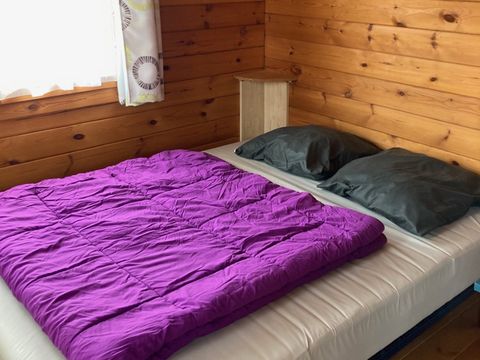 CHALET 2 personnes - 12 m2 sans sanitaires sans eau (Animaux non conseillés)