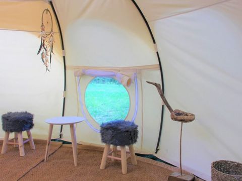 TENTE 2 personnes - Bournette (cuisine commune)