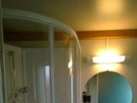 MOBILHOME 5 personnes - 08 Cottage Rêve 25m², Terrasse couverte, Télévision 1/5 pers