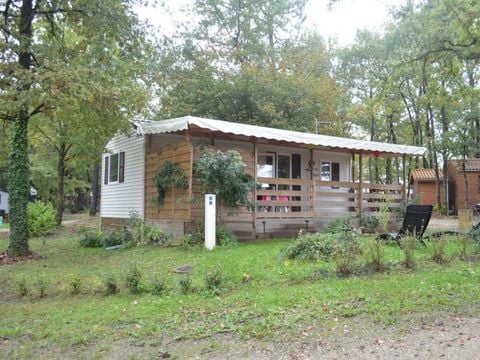 MOBILHOME 4 personnes - 35 Résidence Les Roses 28m2 Terrasse Couverte + Télevision + Cuisine d'été 1/4 pers
