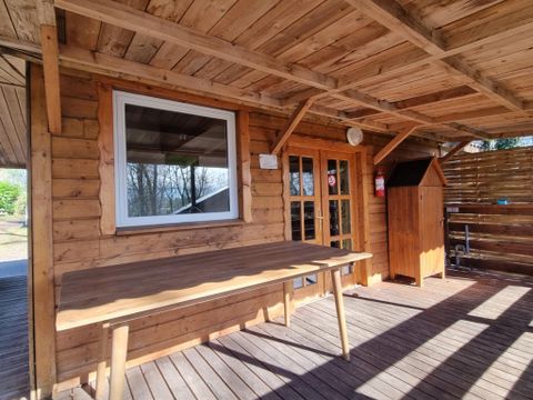 CHALET 5 personnes - 12 CHALET L'Amarylis 35m² + lave vaisselle +Terrasse COUVERTE +Télévision 1/5 pers