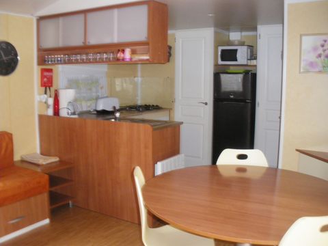 MOBILHOME 6 personnes - Résidence de la FORÊT  lave vaisselle + clim + Télé+ Terrasse couverte